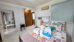 Sengkang East Way (Sengkang), HDB 3 Rooms #567209621